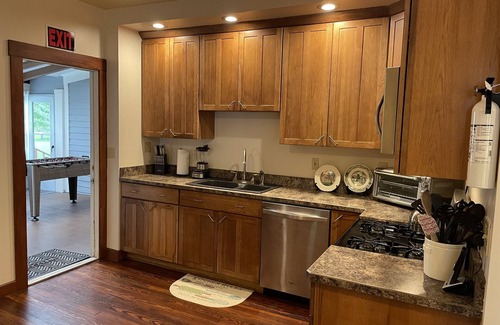 Hartwick Apartment | Azul Casita, Beautiful apt near Dreams Park, game room, fire pit