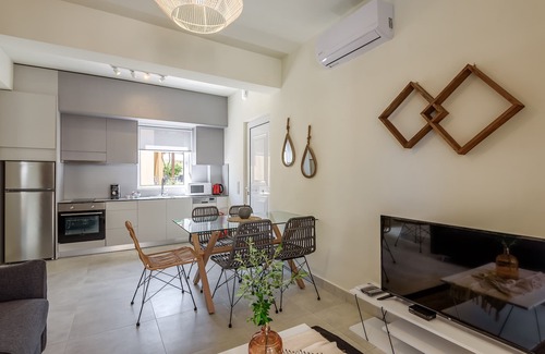 Nopigia Villa | AZURE VILLA -BEACH FRONT