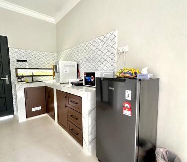 Kota Bharu House | Azzahra Sawah Homestay Unit A