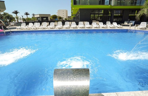 Mamaia-Sat Apartment | Azzurro Apartment - Alezzi Beach Resort - 2 Deluxe Rooms - Pe Malul Marii