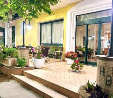 Igea Marina Hotel | Azzurro Beach Hotel Igea Marina