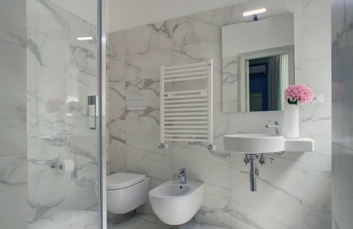 Borgo-Sanzio Bed & Breakfast | B&B Bellini Palace Luxury - ZAIRA