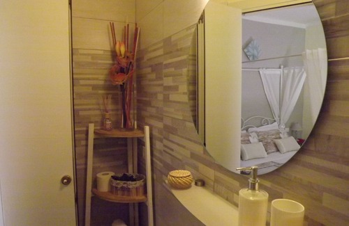Tresana Bed & Breakfast | B&B between Cinque Terre and the Apennines - Brina Room