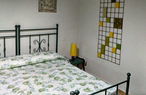 Bazzano Inferiore House | B&B CASTELLO GIRASOLE - Double room