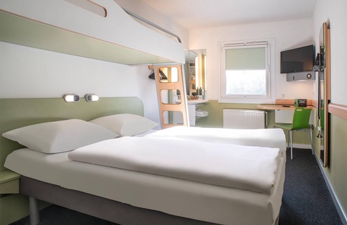 Birkesdorf Hotel | B&B HOTEL Düren