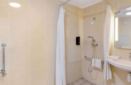 Dunkerque Centre Hotel | B&B HOTEL Dunkerque Centre Gare