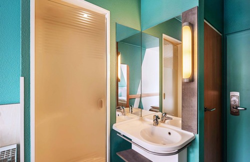 St. Georgen-Nord Hotel | B&B HOTEL Freiburg-West