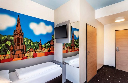 Sankt Georgen Hotel | B&B Hotel Freiburg-Süd