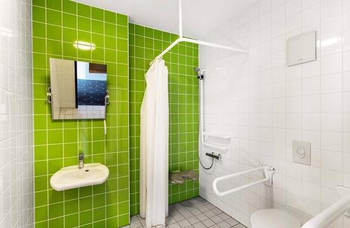 Sankt Georgen Hotel | B&B Hotel Freiburg-Süd