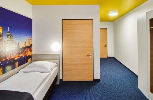 Gallus Hotel | B&B HOTEL Frankfurt-Hbf