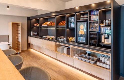 Region Hannover District Hotel | B&B HOTEL Hannover-Garbsen