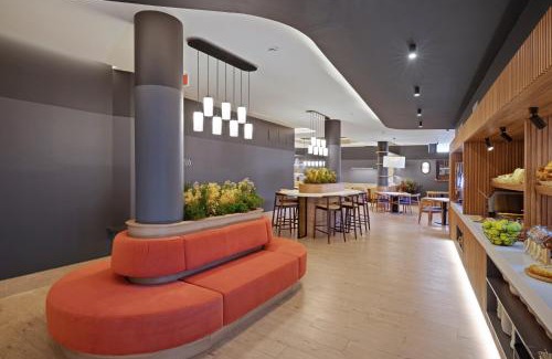 La Trinidad Hotel | B&B HOTEL Málaga Centro