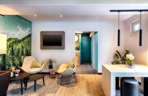 Munchen District Hotel | B&B Hotel München-Putzbrunn