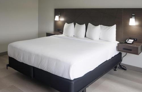 Miami Springs Hotel | B&B Hotel Miami Airport