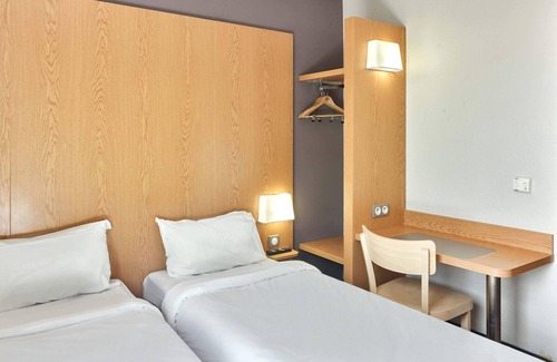 Chevilly-Larue Hotel | B&B HOTEL Orly Chevilly Marché International