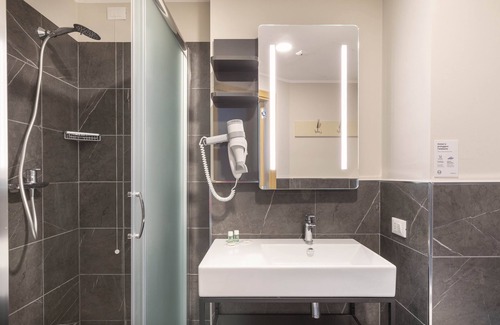 Fiumicino Hotel | B&B Hotel Roma Fiumicino Aeroporto Fiera 2