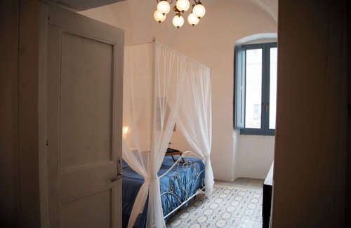 Torre Santa Susanna Bed & Breakfast | B&B in the city center with retro flavor