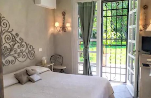 Marina di Pietrasanta Bed & Breakfast | B&B La Limonaia