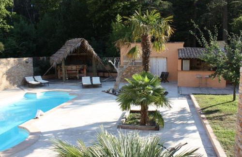 Gemenos Bed & Breakfast | B&B Le Manoir De Gemenos