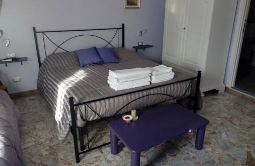 Borghetto Santo Spirito Bed & Breakfast | B&B Mila e Nan