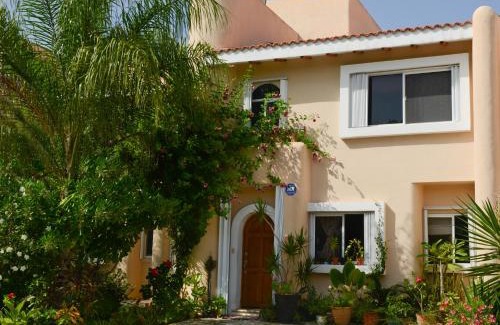 Puerto Aventuras Bed & Breakfast | B&B Mom's House