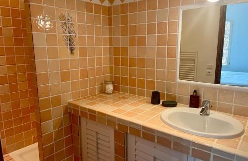 Figanieres Bed & Breakfast | B&B naturist Villa Oriél Figanieres