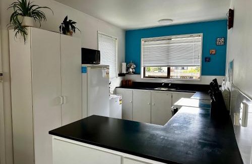 Hokitika House | B&B on Hoffman