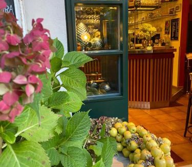 Montagna Bed & Breakfast | B&B Pizzeria Zur Traube