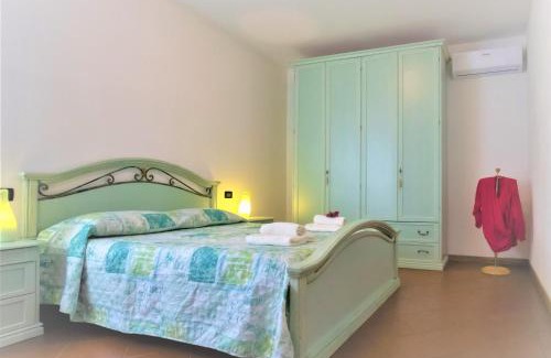 Marina di Carrara Bed & Breakfast | B&B Villa Apuana