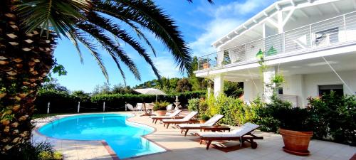 Peschici Bed & Breakfast | B&B White House