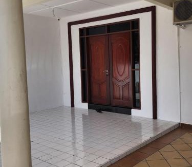 Miri House | B&C Homestay