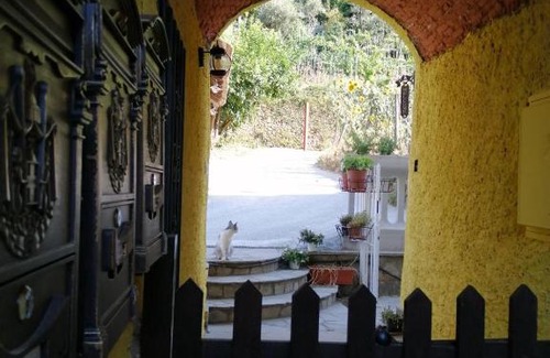 Vado Ligure Bed & Breakfast | B & EAT IL BORGO