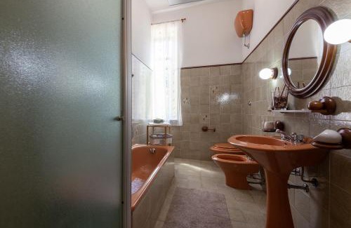 Orentano Apartment | B&G Menconi Edera
