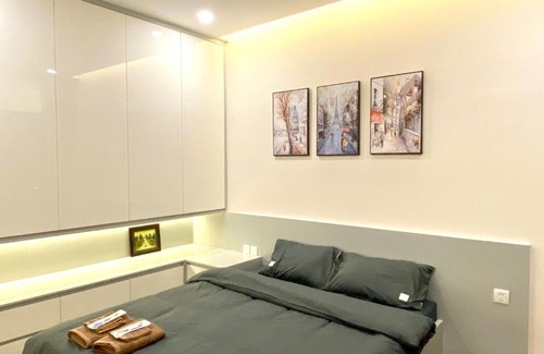 Van Giang Apartment | B home 2 bedrooms Sky Oasis Ecopark