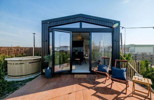 Uitkerke House | B-LESS