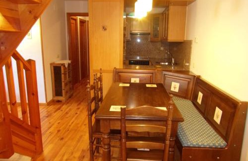 Benasque Apartment | B16 - Edif Ball Benás Dúplex - Villmor