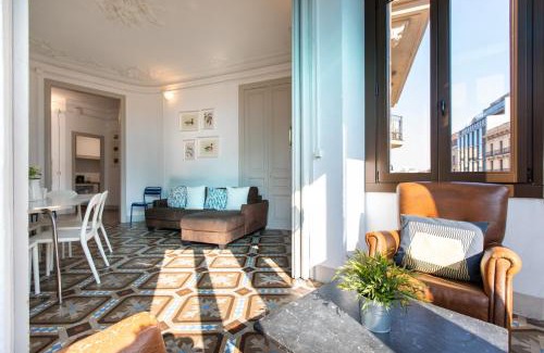 Eixample Apartment | b21-Apartamento Modernista para Grupos