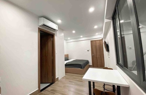Tan Binh Apartment | B786/Studio 25m2/Big Window + Kitchen + Netflix