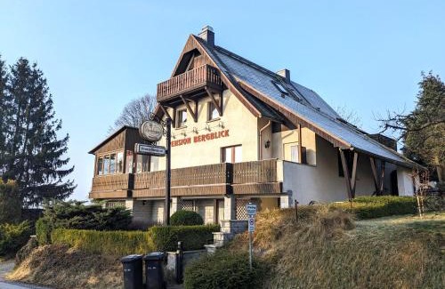 Lichtenhain Apartment | B8 Urlaubsmagie Bergsteigerwohnung mit Balkon mit Aussicht aufs Elbsandsteingebirge