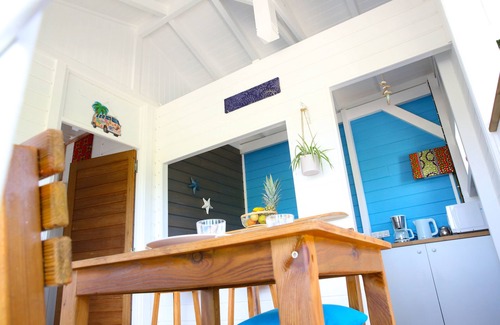 Baie-Mahault House | Ba Bap Lodge