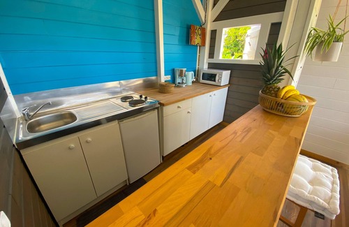 Baie-Mahault House | Ba Bap Lodge