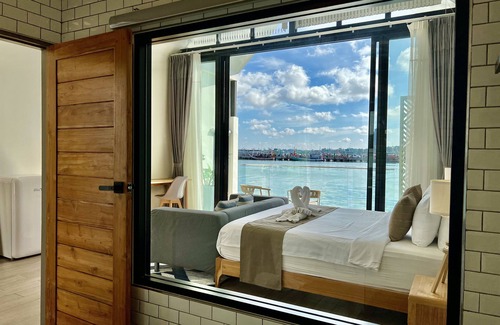 Bang Sare Hotel | Baan Tah On The Sea