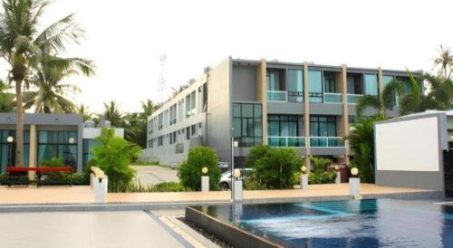 Khanom Resort | Baancivilize Resort