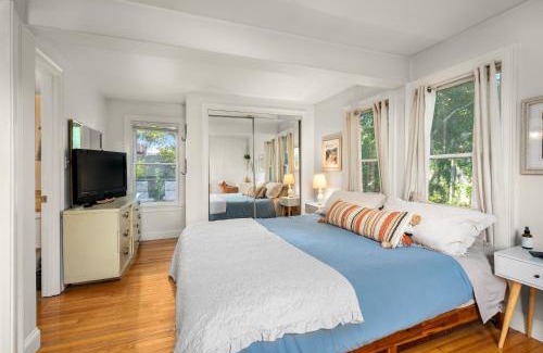 Orleans House | Babes Bungalow by Leavetown Vacations