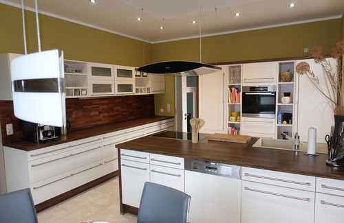 Werder House | Babette vacation home near the city center with upscale furnishings