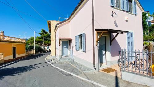 Borgio Verezzi Apartment | Babyaccommodation Family Exclusive