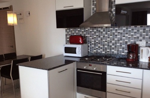 Side Apartment | Babylon 66 ; An outstanding holiday home ticks every box