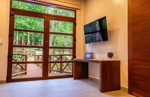 Buenavista Villa | Bacalar Casa Relaxo on the Lagoon with Private Dock