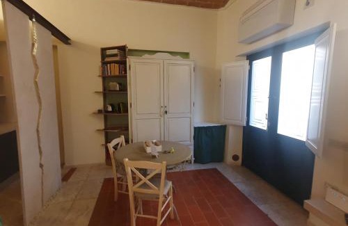 Montelupo Fiorentino Apartment | Baccio - studio apartment