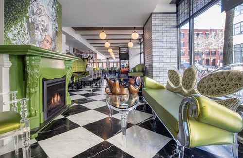 Bay Village Hotel | Back Bay King, Staypineapple, Great Location, Restaurant & Bar, Pets
